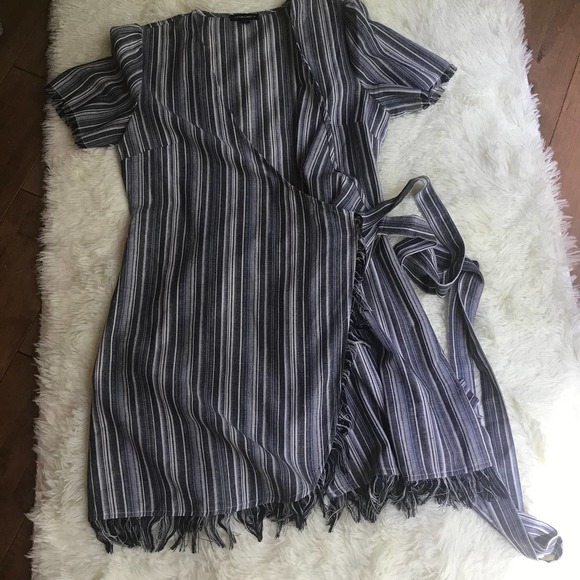 Cotton Candy LA Mini‎ Dress Womens Medium Hartwood Blue Striped True Wrap Fringe - Picture 7 of 15
